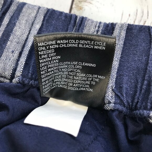 Navy Linen Blend Shorts Size Small - Picture 7 of 10